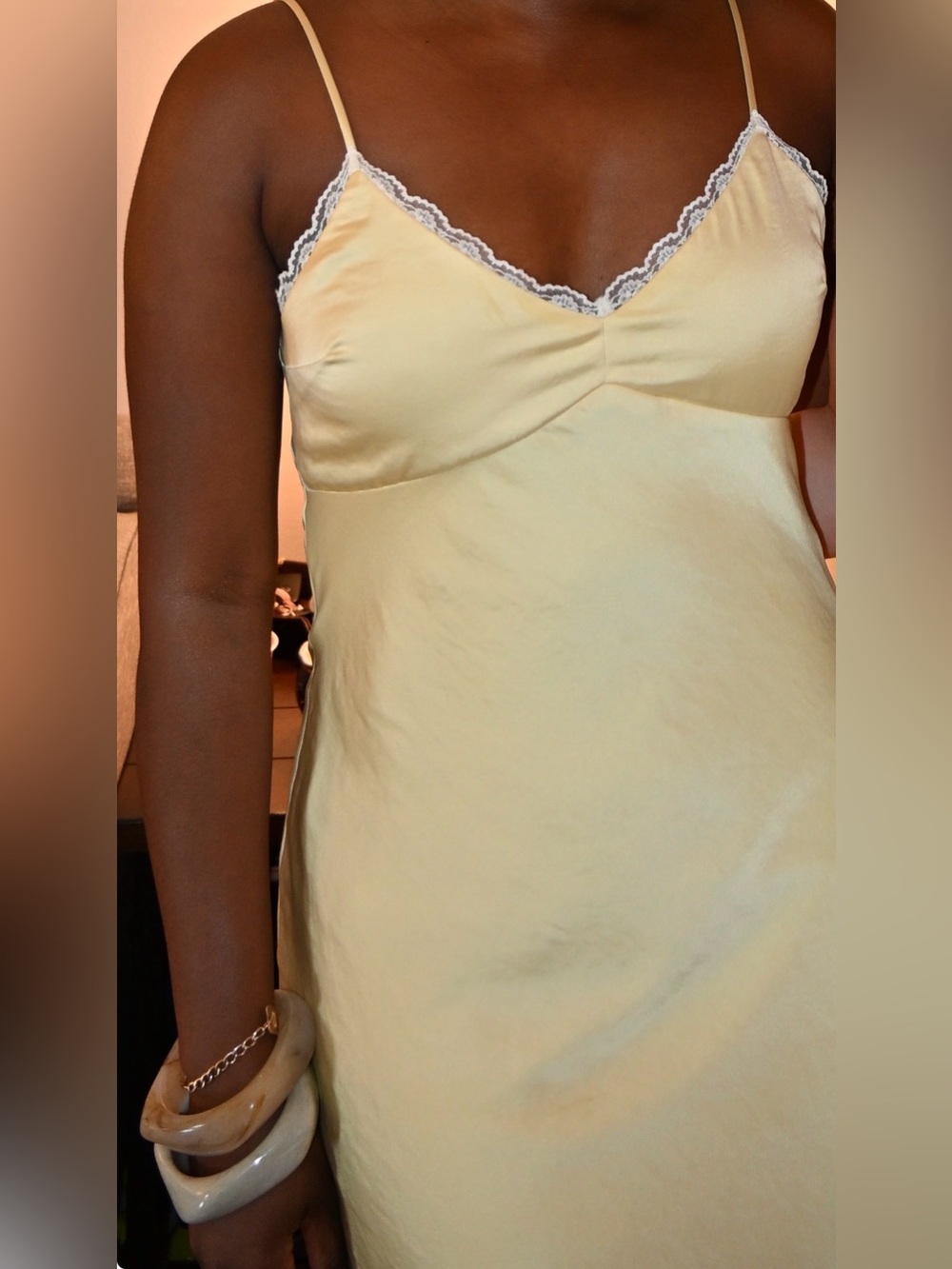 Abercrombie & Fitch Yellow Slip Dress with White Lace Hem - Picture 3 of 3